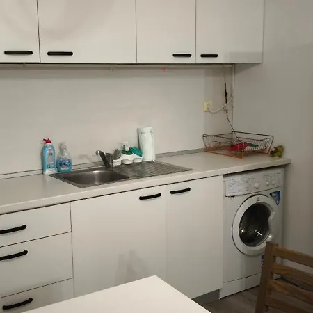 Two-bedroom Lauta Park 6 Апартамент *